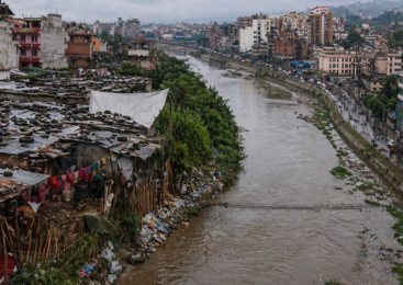 बागमती किनारका सुकुम्बासी हटाउन माइकिङ, शनिबार डोजर चलाउने तयारी