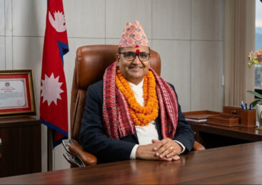 सुदूरपश्चिमका मुख्यमन्त्री भट्टले आज प्रदेशसभाबाट विश्वासको मत लिदै